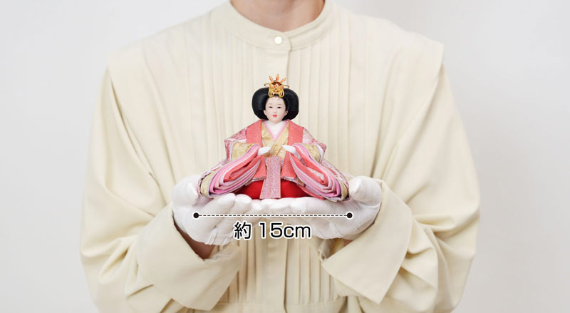 すずなりの衣裳着雛人形　天翔雛は手のひらにのるコンパクトでおしゃれなお雛様です。