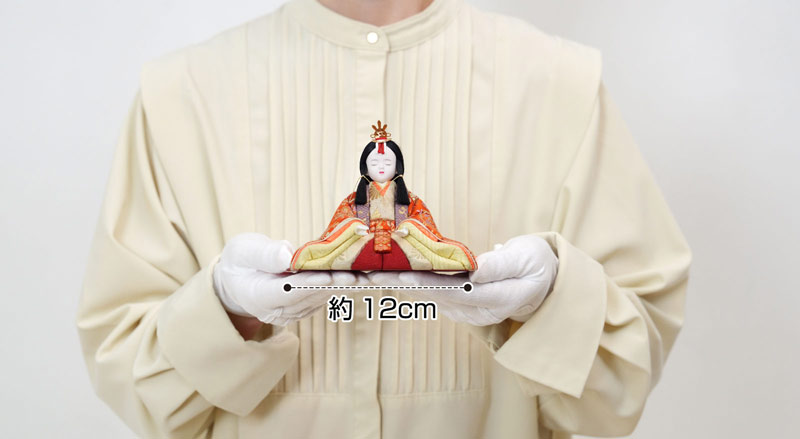 すずなりの木目込み雛人形　彩鳳雛は手のひらにのるコンパクトでおしゃれなお雛様です。
