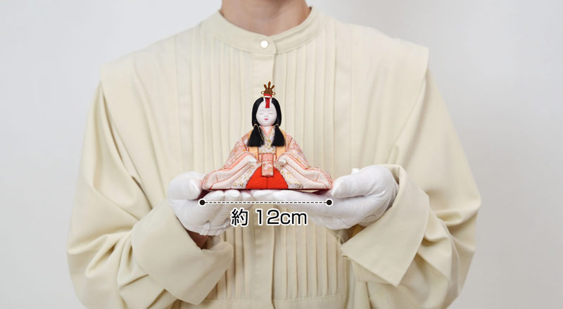 すずなりの木目込み雛人形　彩鳳雛は手のひらにのるコンパクトでおしゃれなお雛様です。