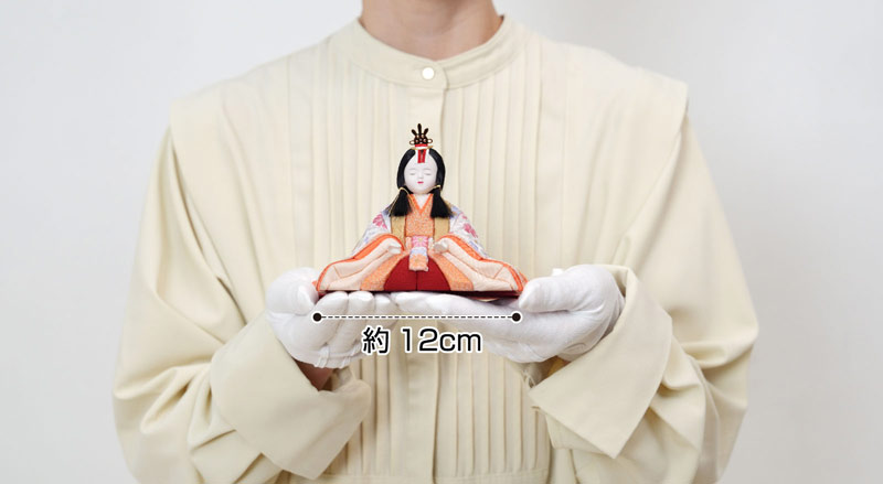 すずなりの木目込み雛人形　彩鳳雛は手のひらにのるコンパクトでおしゃれなお雛様です。