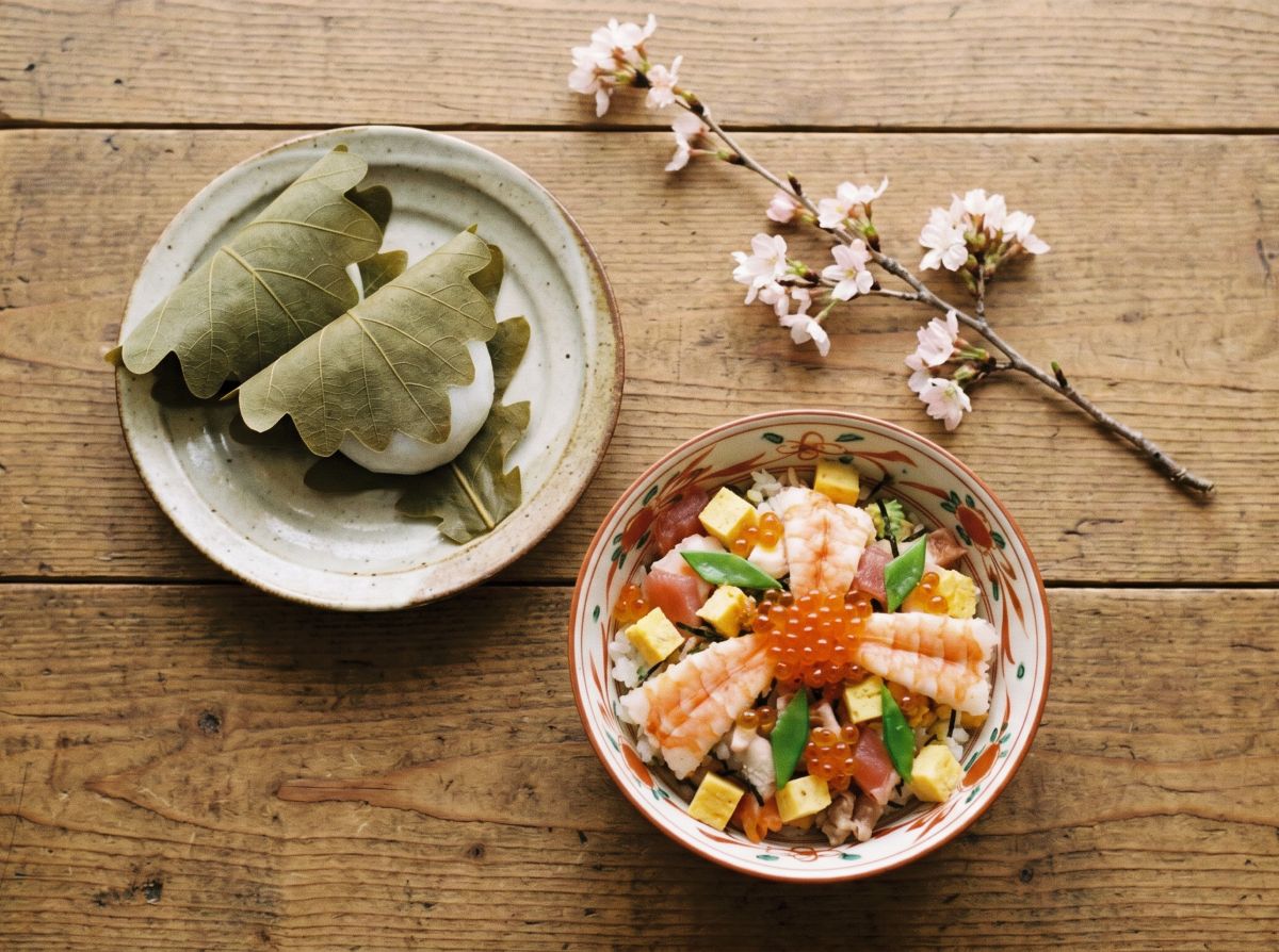 柏餅やちらし寿司など、五節句の行事食のイメージ